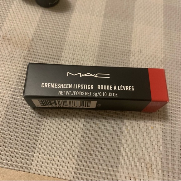 Mac lipstick Dozen Carnations - Picture 3 of 4